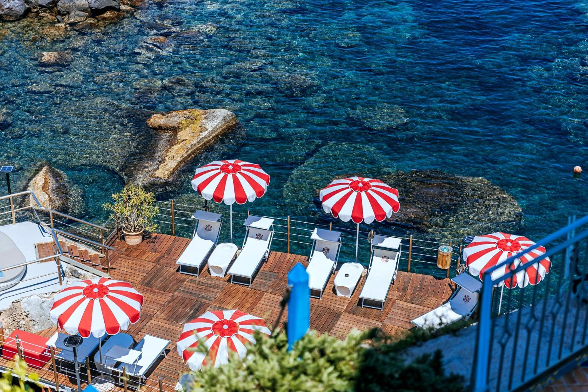 Hotel La Madonnina Casamicciola Terme Exteriör bild